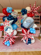 Custom Organic Balloon Column