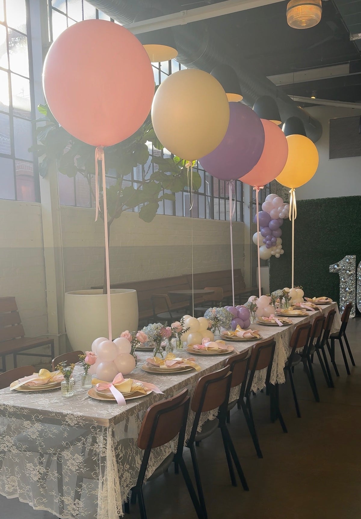 Jumbo Helium Balloon with Ribbon Bow