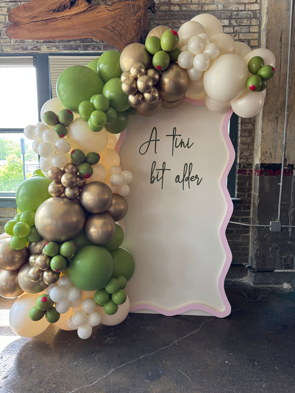Custom Wavy Wooden Backdrop