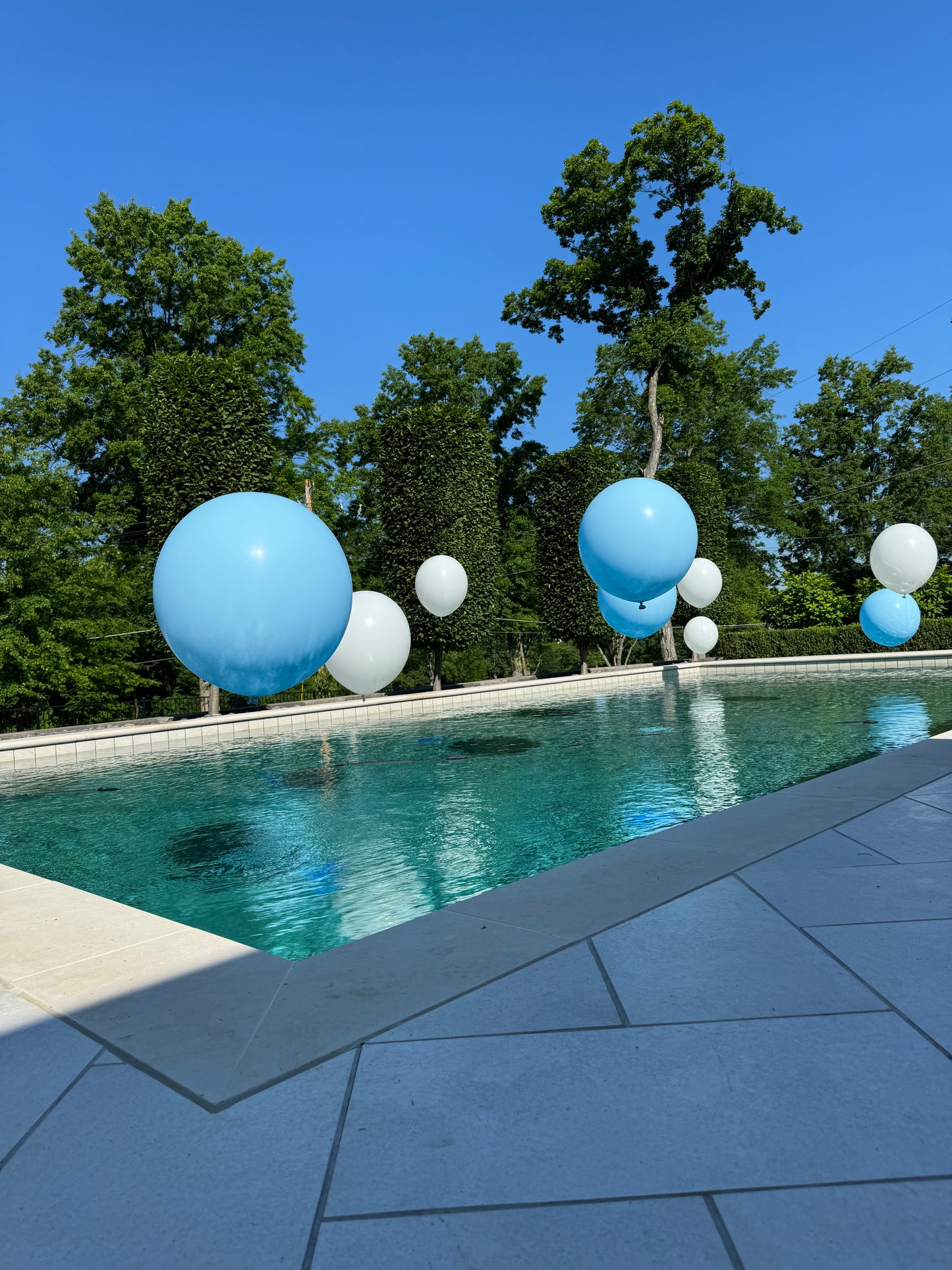 Jumbo Pool Helium Balloons