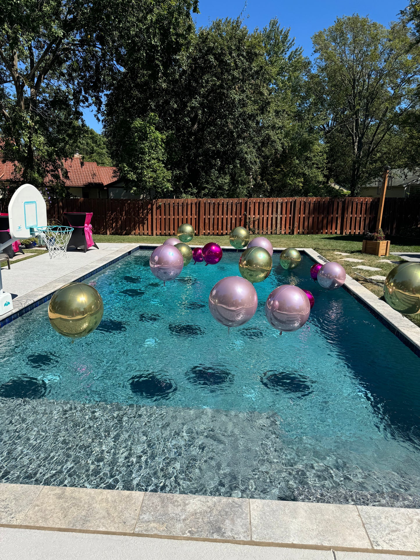 Jumbo Pool Helium Balloons