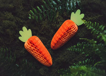 Carrot honeycomb paper decoration
