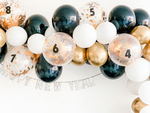 DIY New Year’s Eve Countdown Balloon Garland