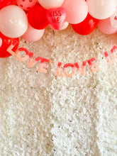 Love Ombre Garland