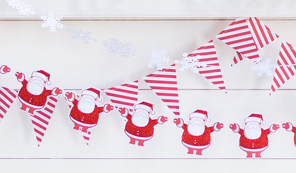 Snowflake Garland Banner